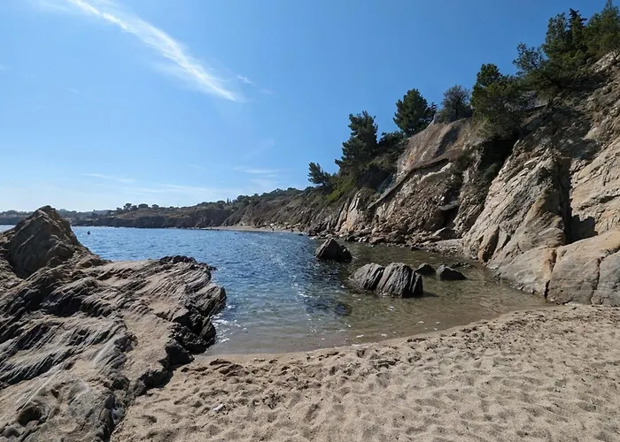 Neuf Et Nouvelle Gestion, Hyper Calme, Vue Superbe Et Nature Διαμέρισμα Κολιούρ
