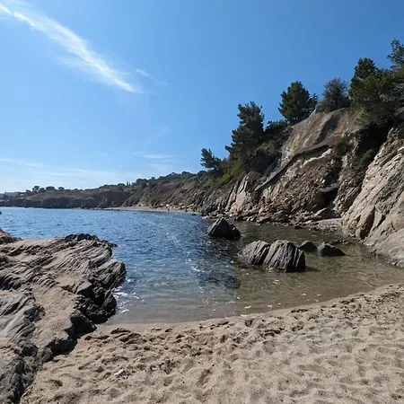 T4 Neuf, Hyper Calme, Vue Superbe Sur & Vignes, Clim Apartment Collioure