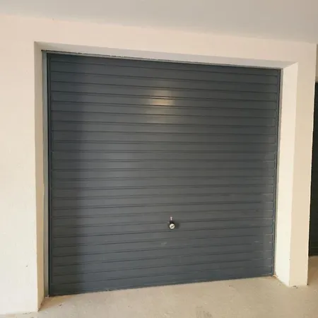 Neuf Et Nouvelle Gestion, Hyper Calme, Vue Superbe Et Nature Daire *