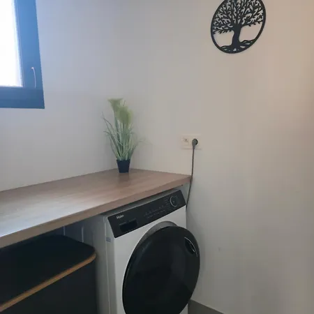 Neuf Et Nouvelle Gestion, Hyper Calme, Vue Superbe Et Nature