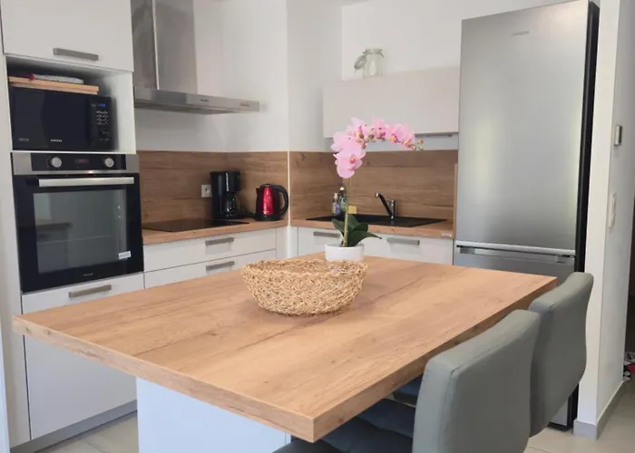 Apartamento Neuf Et Nouvelle Gestion, Hyper Calme, Vue Superbe Et Nature *